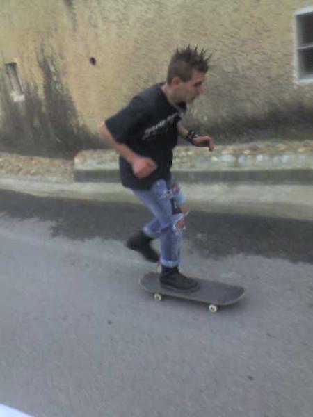 moi ki sk8
